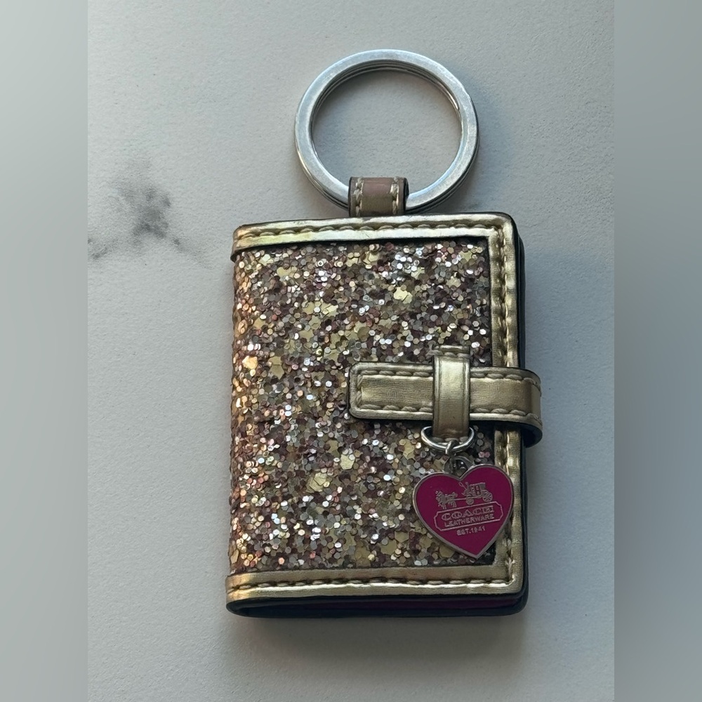 Coach Glitter Photo Frame Keychain 💖